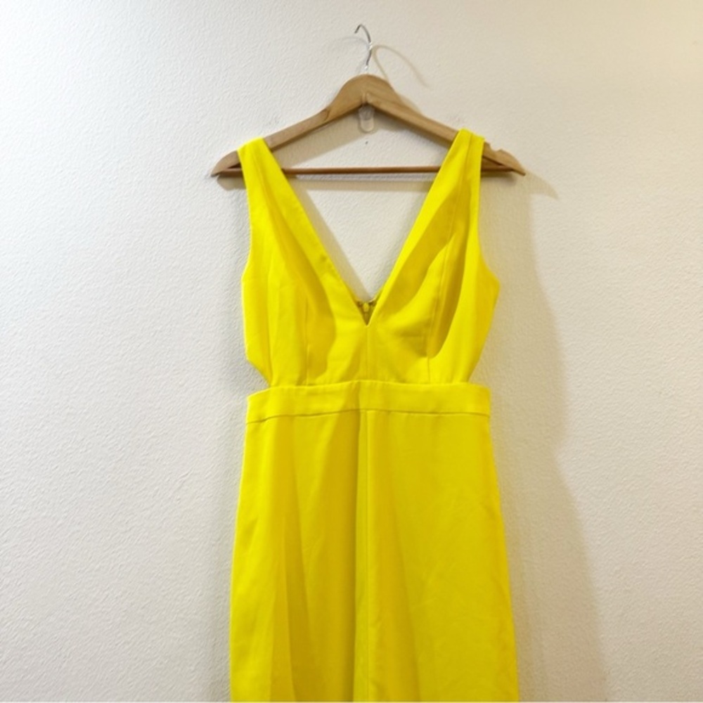 NBD Women's Greta Gown Cut Out Maxi Dress in Yeillow Size Small‎ NWT - Picture 3 of 11